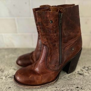 Freebird by Steven Brown Leather Ankle Boot double zippered